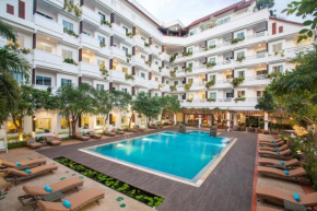  Hill Fresco Hotel  Паттайя